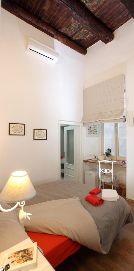Napoli Pietrasanta Lt Bed & Breakfast Екстериор снимка
